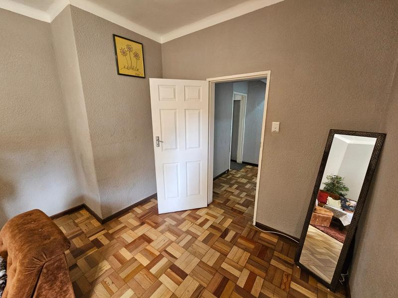 2 Bedroom Property for Sale in Rosebank Western Cape